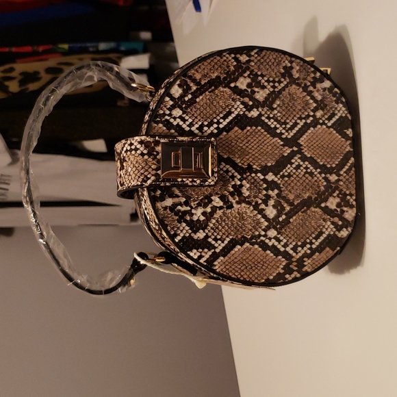 Handbag - Picture 1 of 6